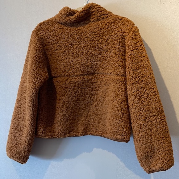 Francesca’s Studio 19 XS Kelly Sherpa Pullover Sweater Camel NWT - Picture 9 of 9